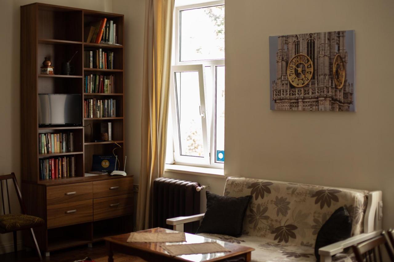 Old Lviv Apartment Buitenkant foto